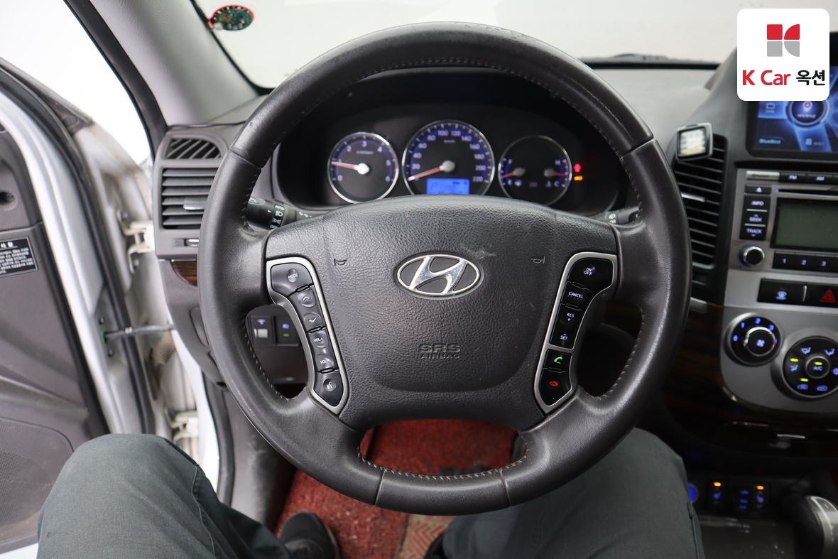 Hyundai Santa Fe - 10