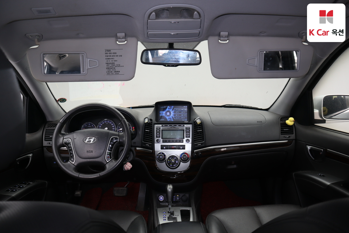 Hyundai Santa Fe - 3