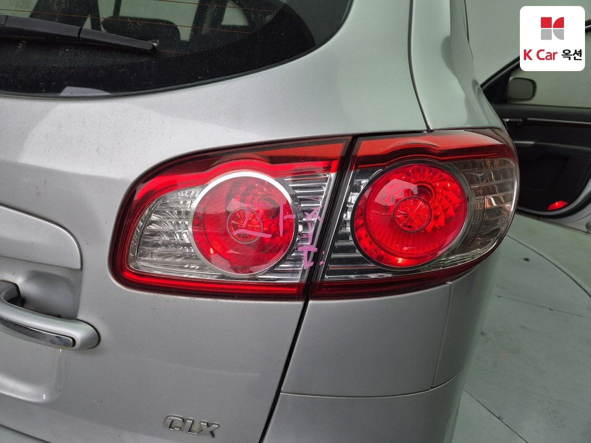 Hyundai Santa Fe - 50