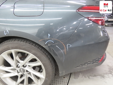 2021 - genesis g70