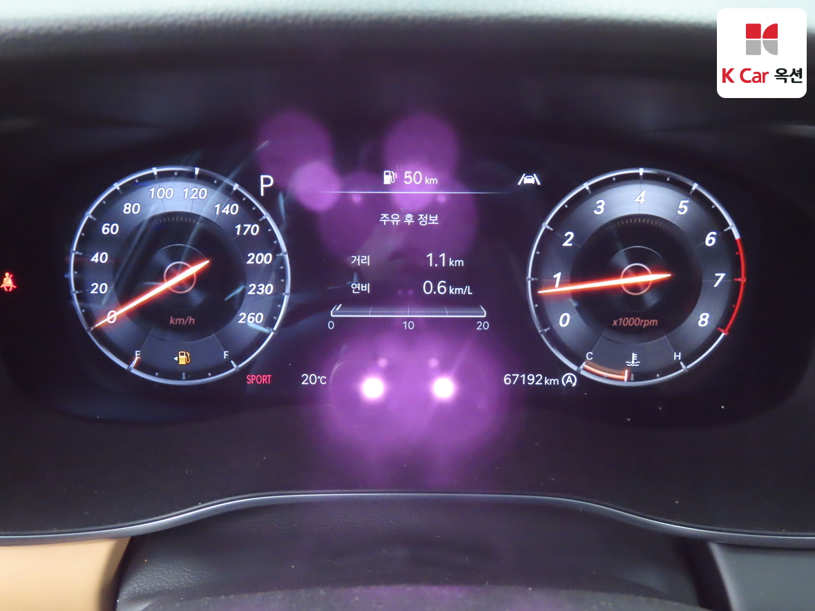 Hyundai Genesis - 5