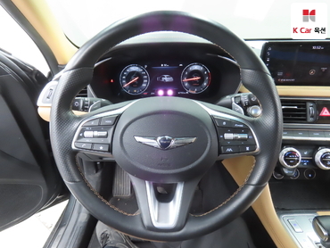 2021 - genesis g70