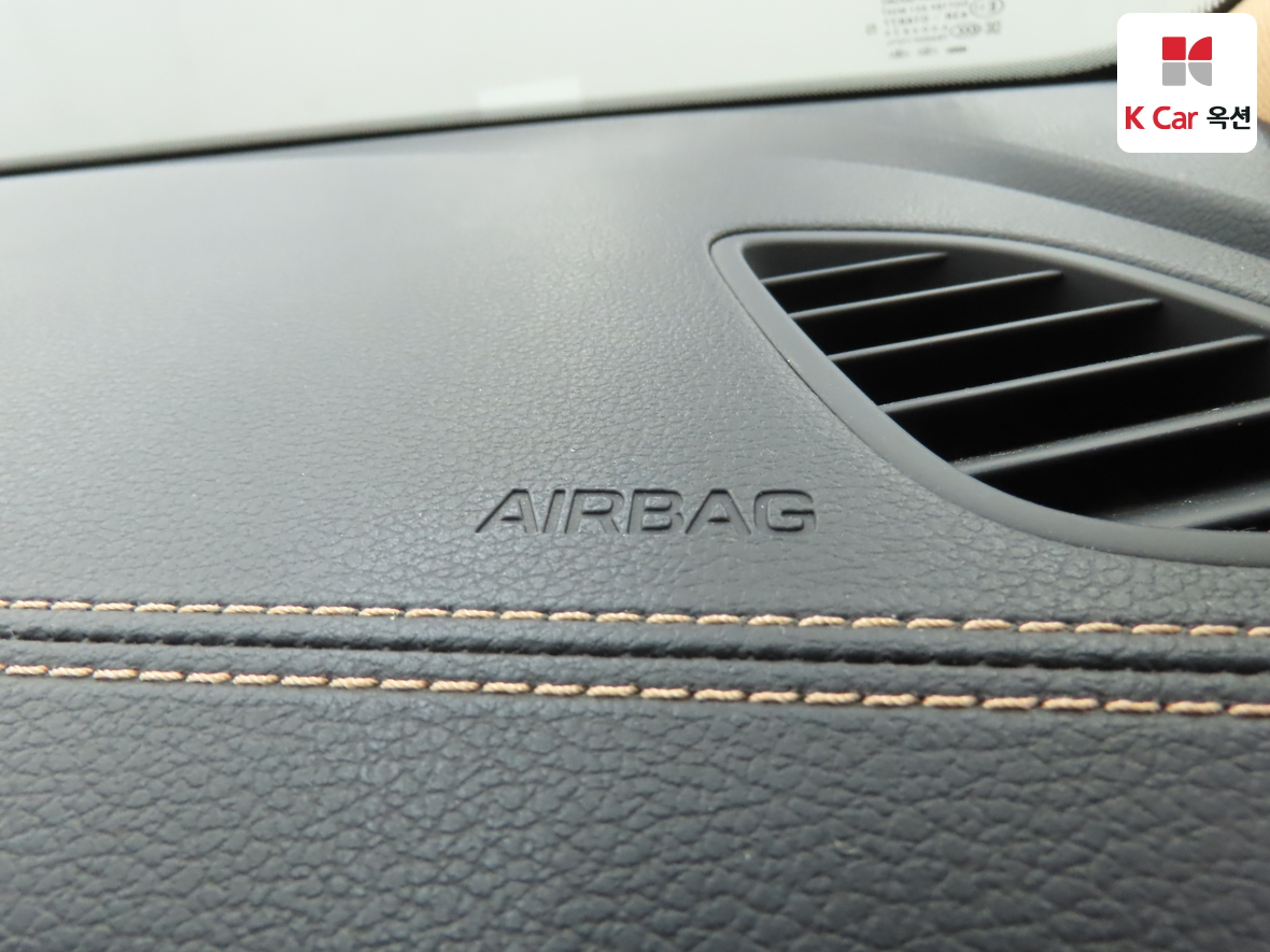 Hyundai Genesis - 33
