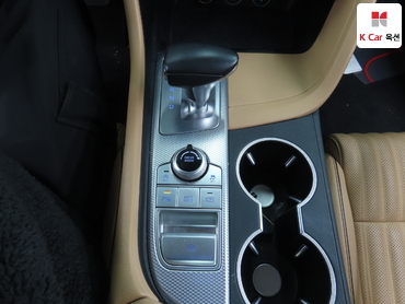 2021 - genesis g70