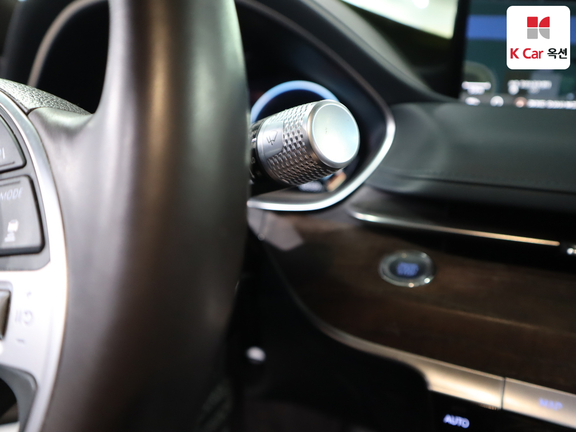 Genesis G80 - 11