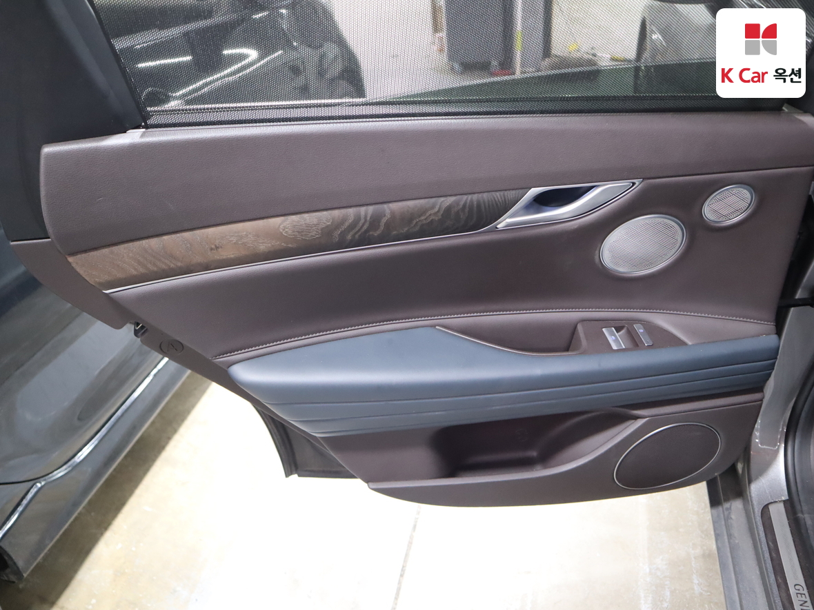 Genesis G80 - 23