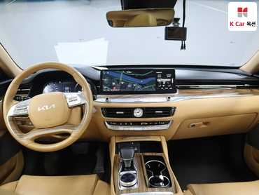 2022 - kia k9