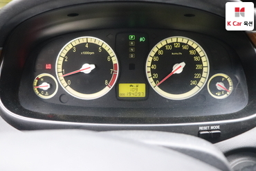 2005 - hyundai grandeur