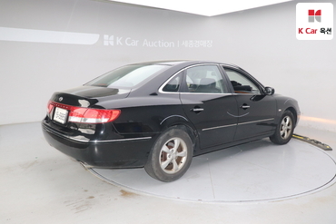 2005 - hyundai grandeur