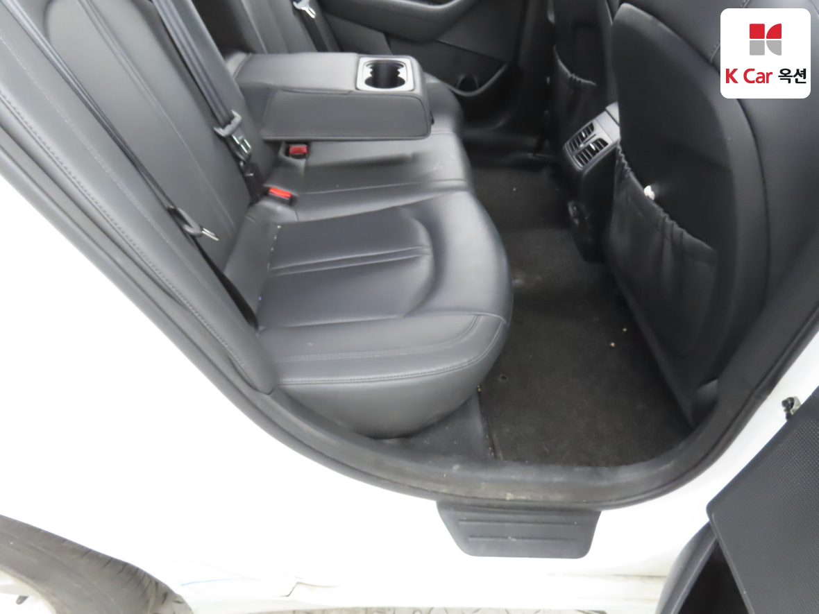 Hyundai Sonata - 27