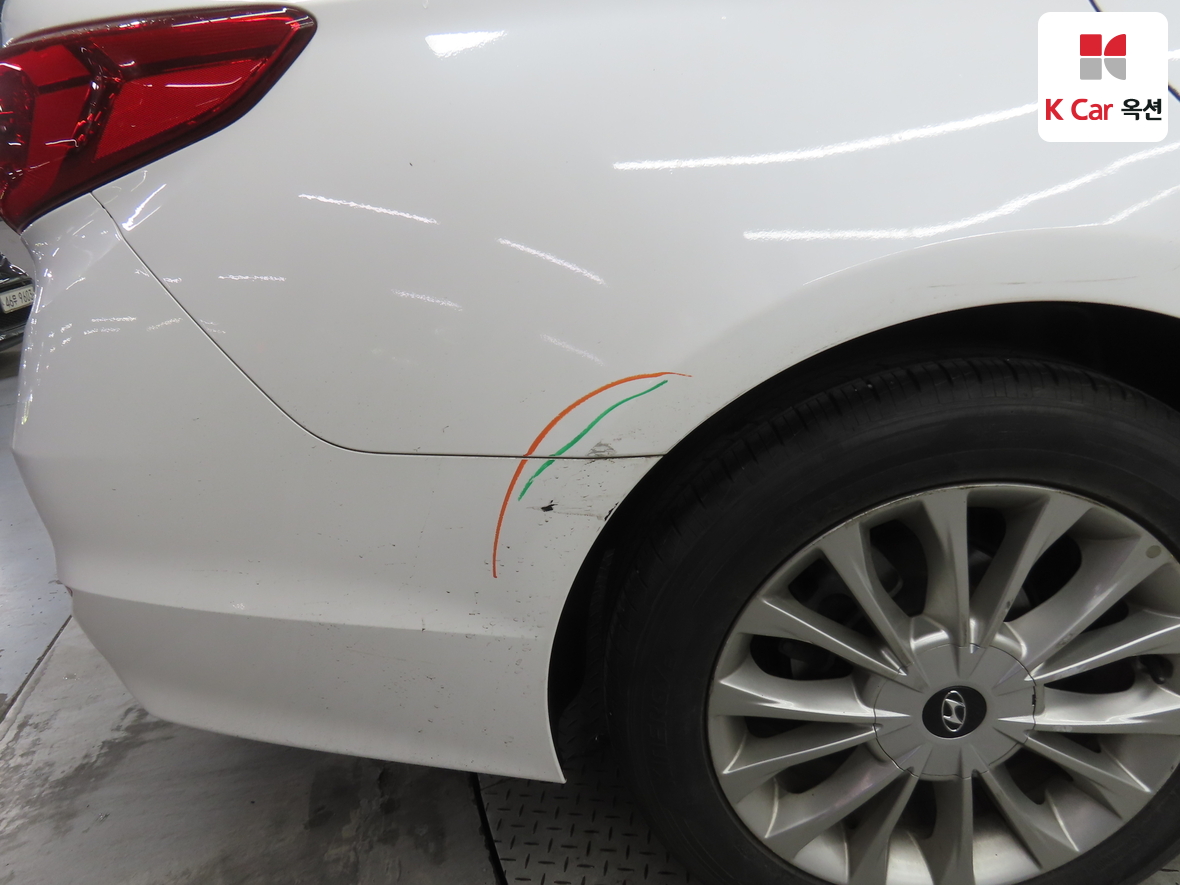 Hyundai Sonata - 38