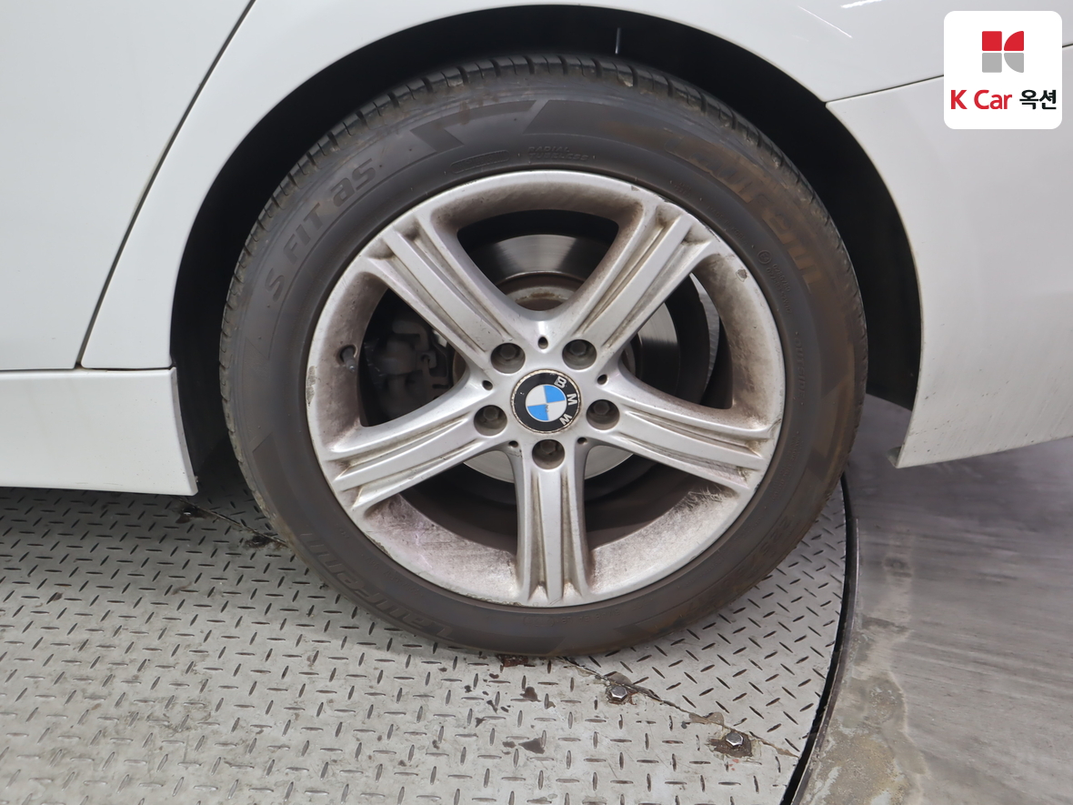 BMW 3 시리즈 - 49