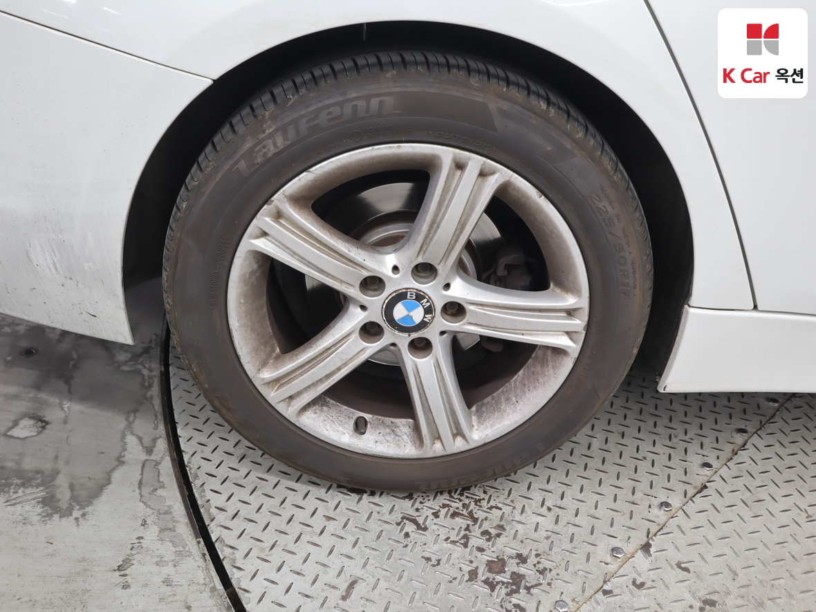 BMW 3 시리즈 - 50