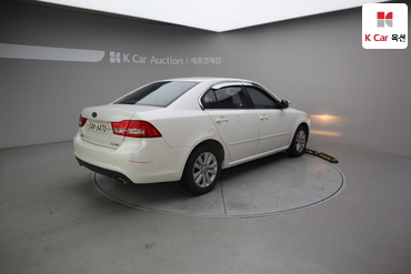 2010 - kia roche