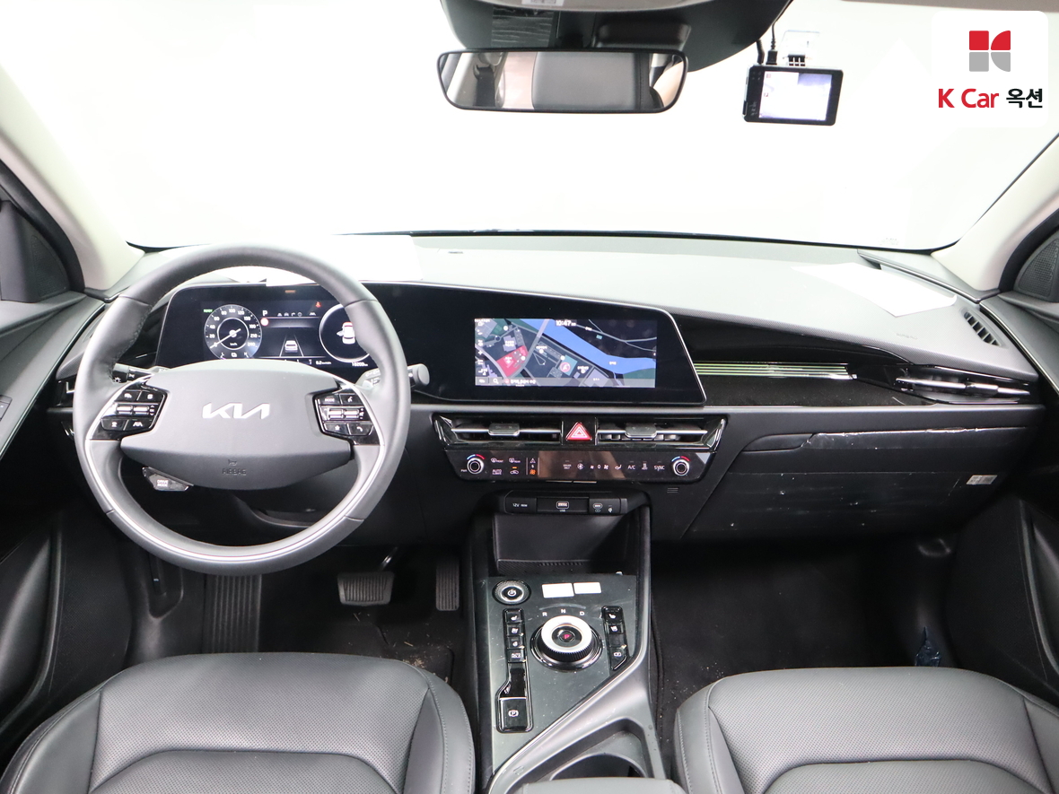 كيا نيرو - 3