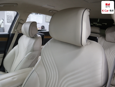 2023 - genesis g80