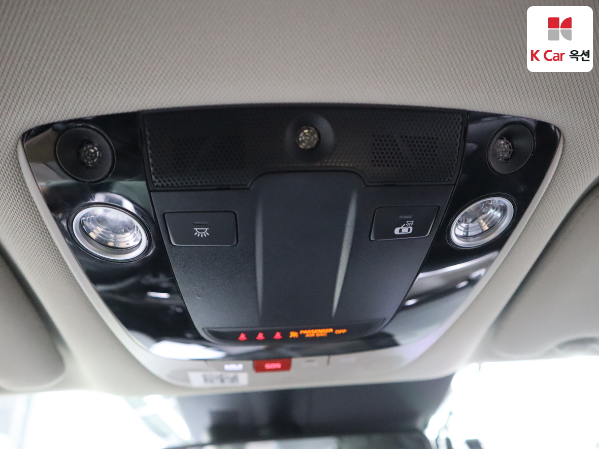 Kia K5 - 12