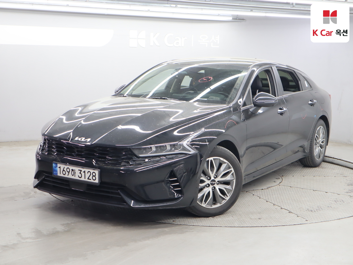 Kia K5 - 1