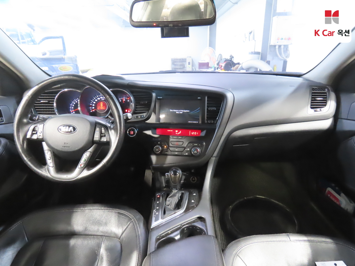 Kia K5 - 3