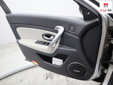 2013 - renault sm5