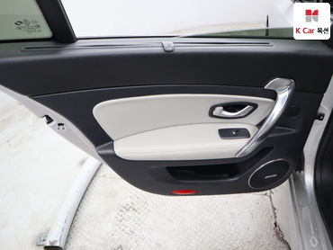 2013 - renault sm5