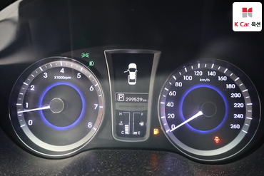 2013 - hyundai grandeur