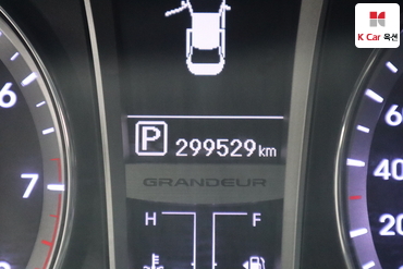 2013 - hyundai grandeur