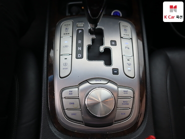 2010 - hyundai bh330