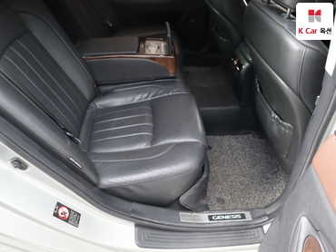 2010 - hyundai bh330