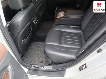 2010 - hyundai bh330