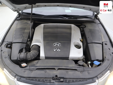 2010 - hyundai bh330