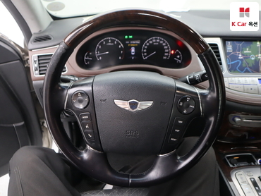 2010 - hyundai bh330