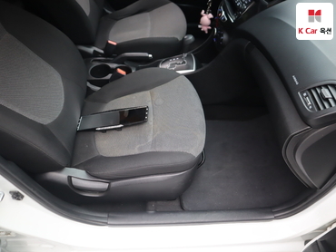 2014 - hyundai accent