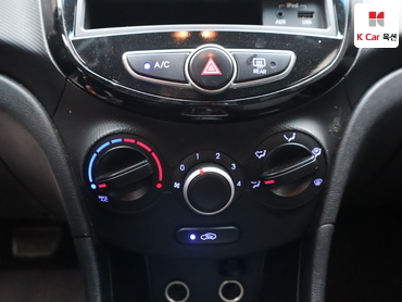 2014 - hyundai accent