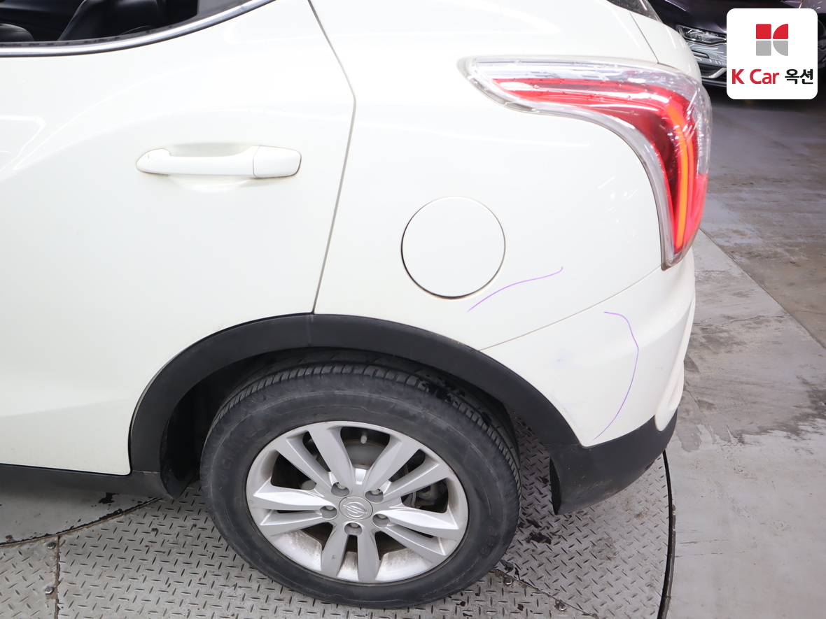 KG Mobility Tivoli - 41