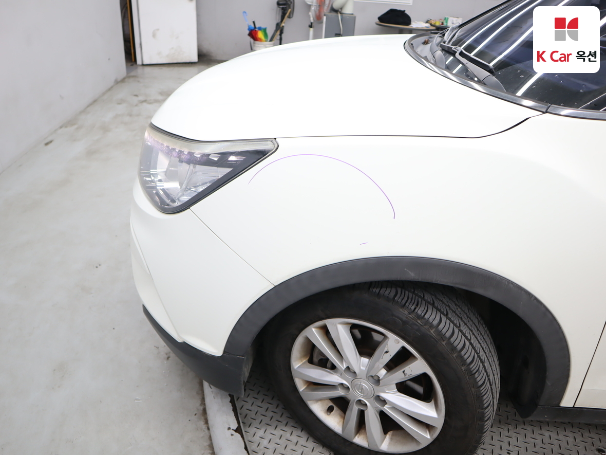 KG Mobility Tivoli - 39