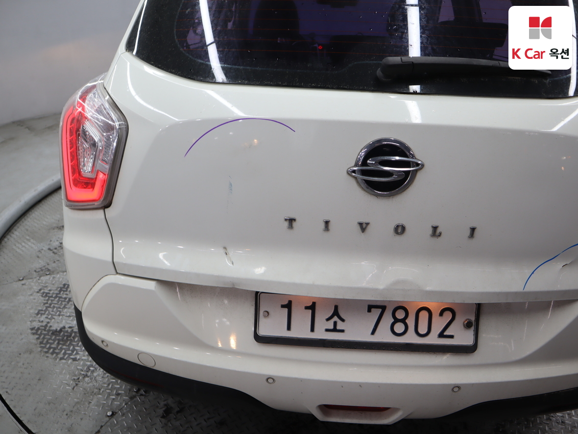 KG Mobility Tivoli - 42