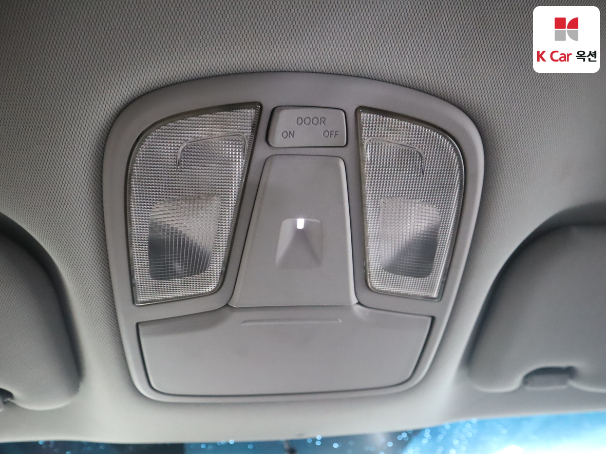 Kia K5 - 12