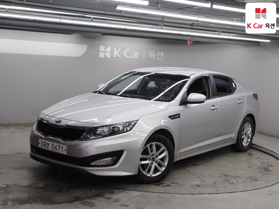 Kia K5 - 1