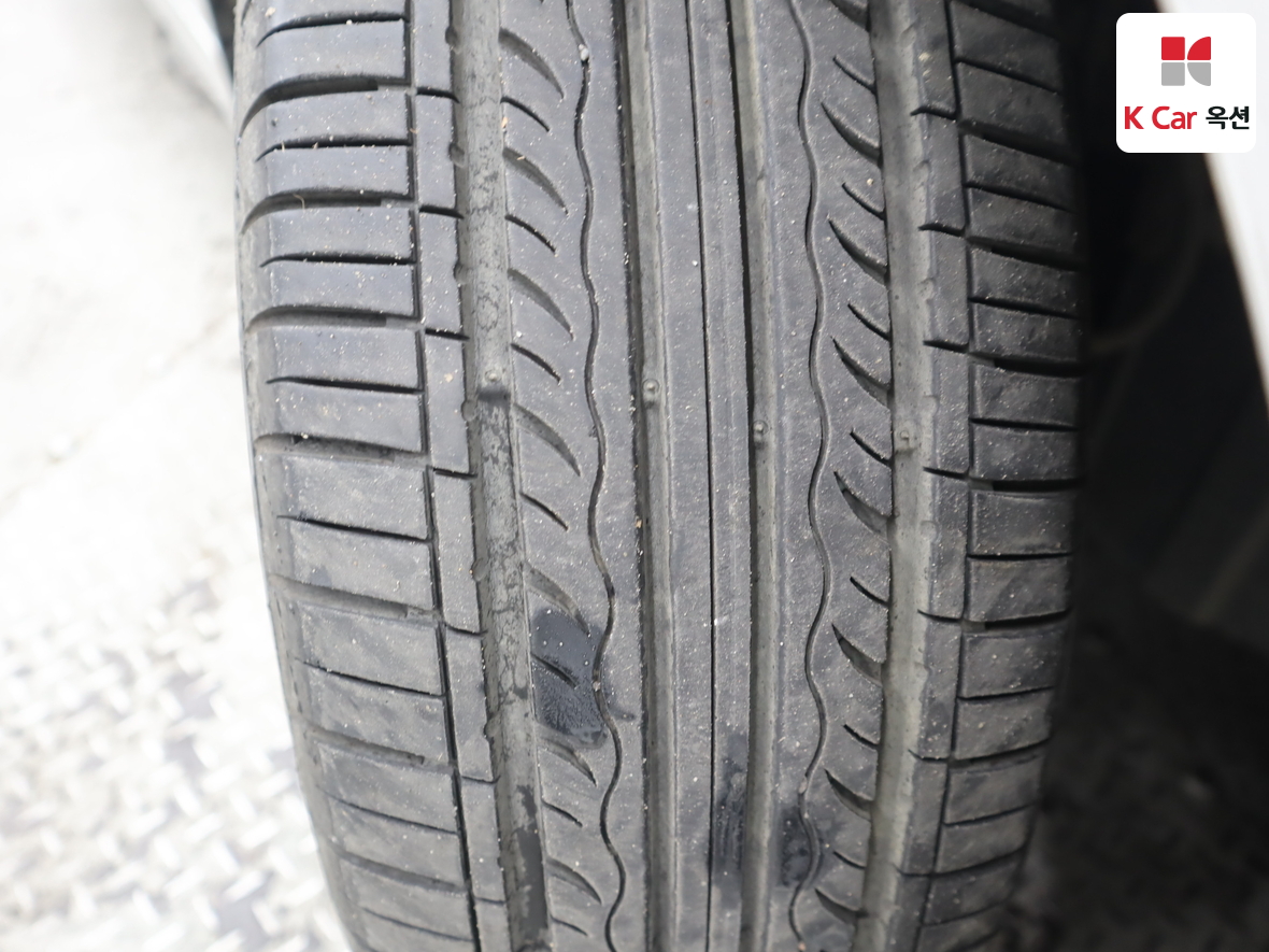 Kia K5 - 30