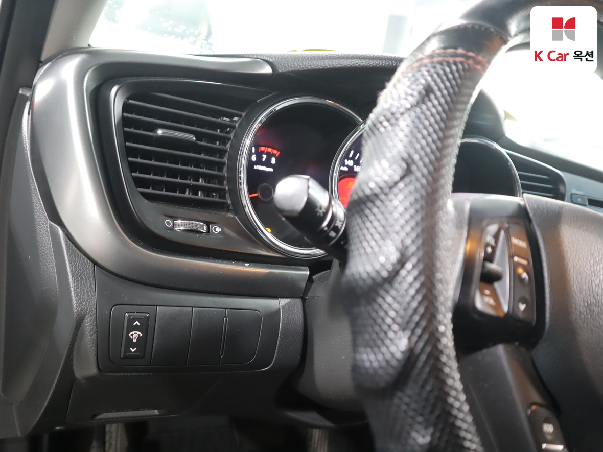 Kia K5 - 9