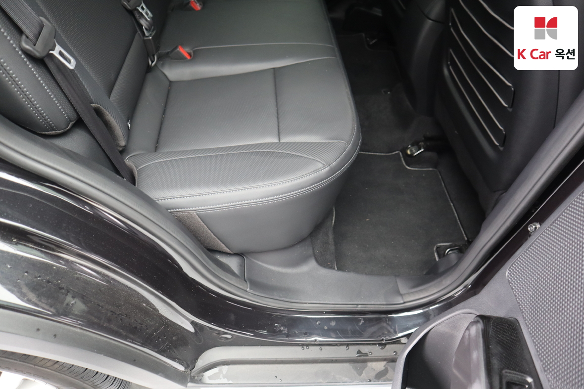 KG Mobility Tivoli - 26