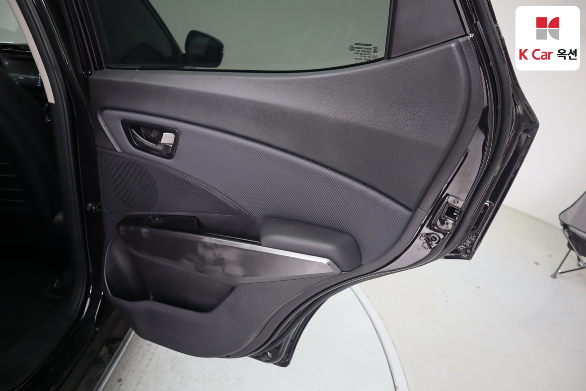 KG Mobility Tivoli - 25