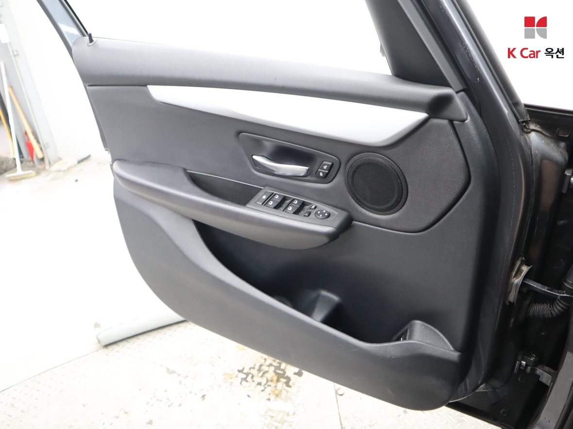 BMW 2 시리즈 - 8