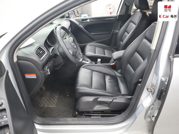 2011 - volkswagen golf