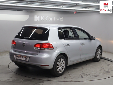2011 - volkswagen golf