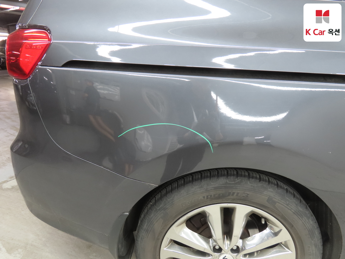 Kia New Carnival - 46