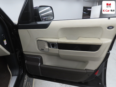 2010 - land rover range rover