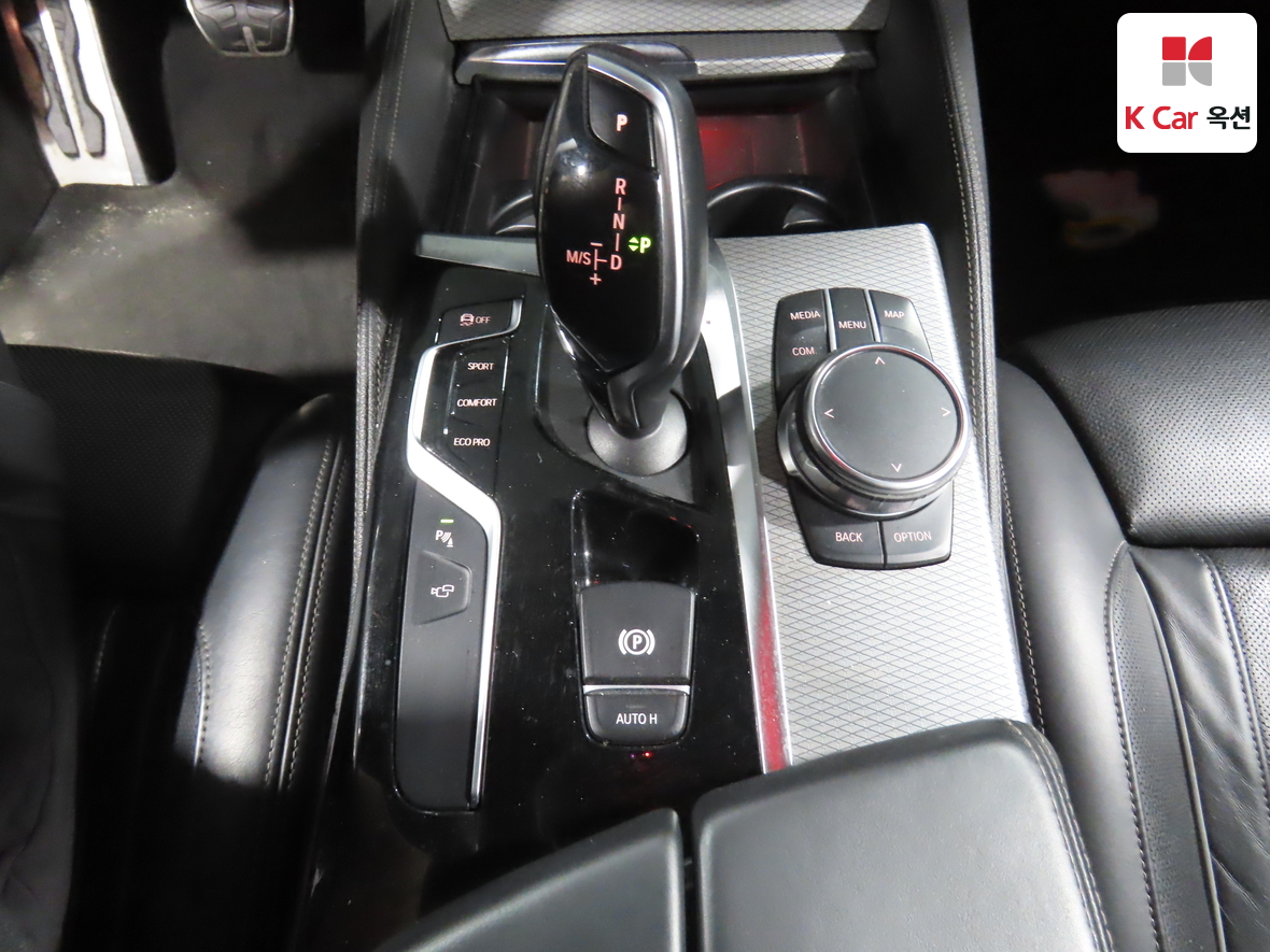 BMW 5 시리즈 - 16