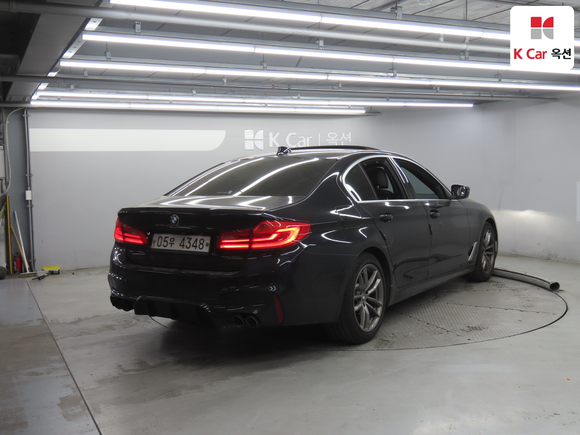 BMW 5 시리즈 - 2